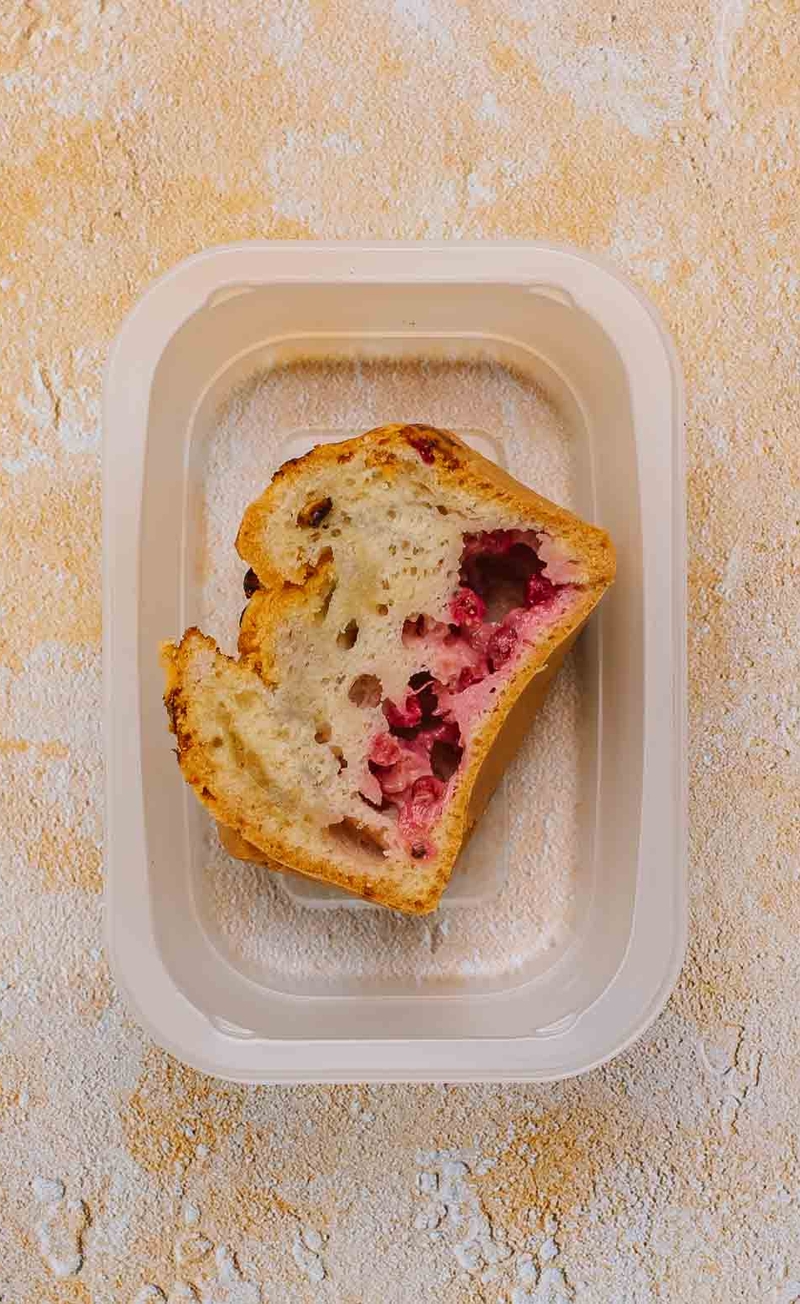Jogurtowe ciasto z porzeczkami