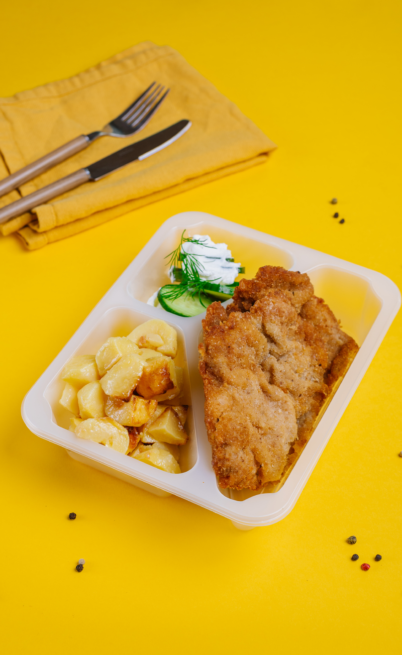 Kotlet schabowy z ziemniakami